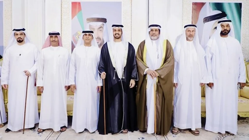 سالم القاسمي وشيوخ الإمارات يحضرون حفل زفاف عيسى المناعي في رأس الخيمة